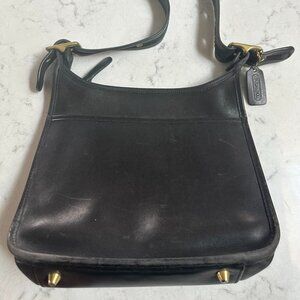 Vintage Coach Legacy Zip Bag Style 9966 in Black